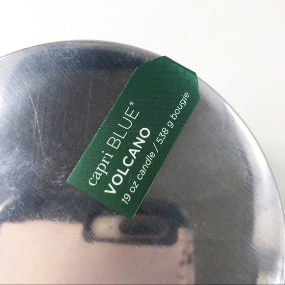 NWT VOLCANO Capri Blue 19 Oz Jar Candle - Picture 9 of 9
